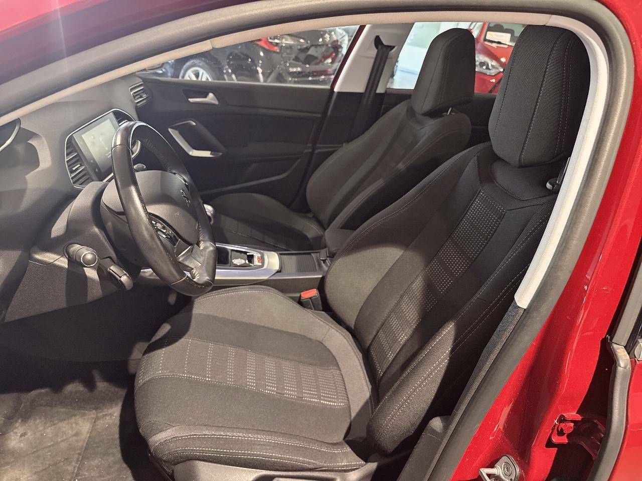 Peugeot 308  SW  1.2 PureTech 130 S&S GT Line - Foto 2