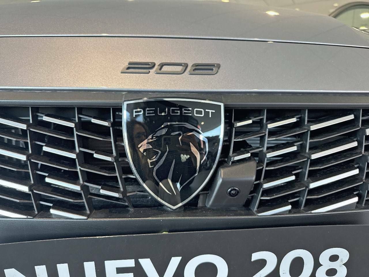 Peugeot 208   HYBRID 110 eDCS6 Allure - Foto 2