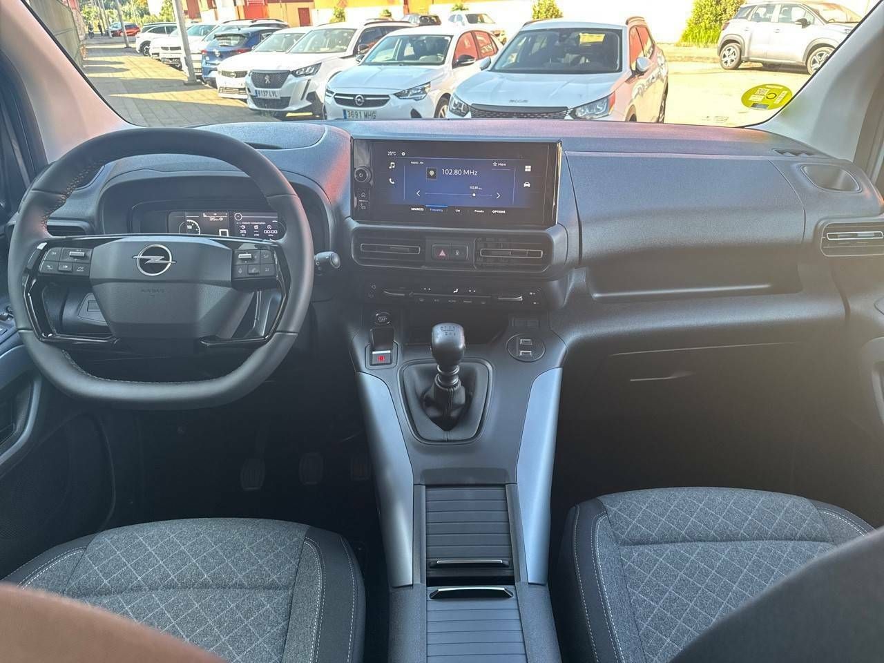 Opel Combo Cargo  100 Cv 1.5 Td S/S MT6 €6.4 - - Foto 2