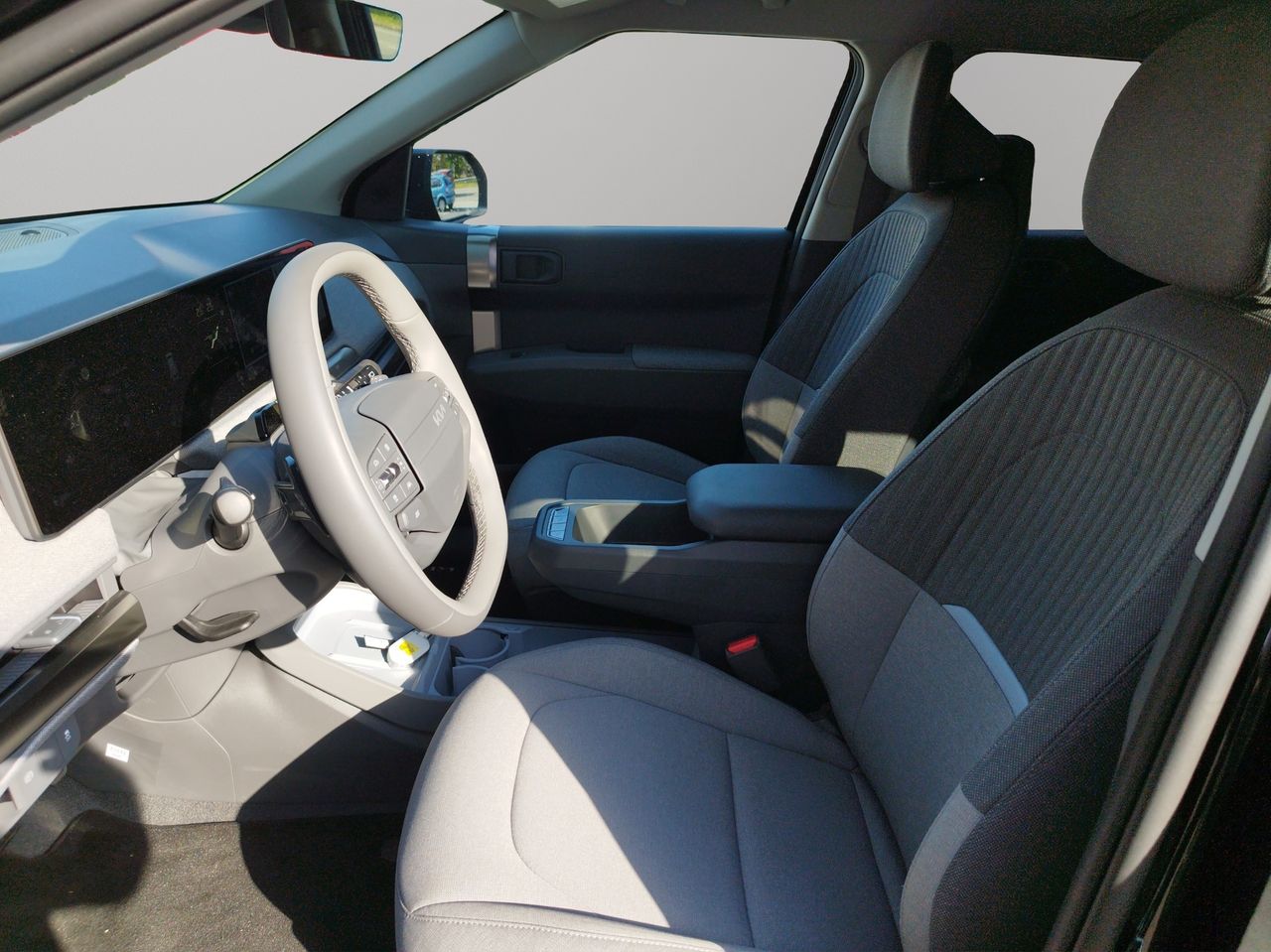 Kia EV3 BEV 81KWH 150KW AIR AUTO 204 5P - Foto 2