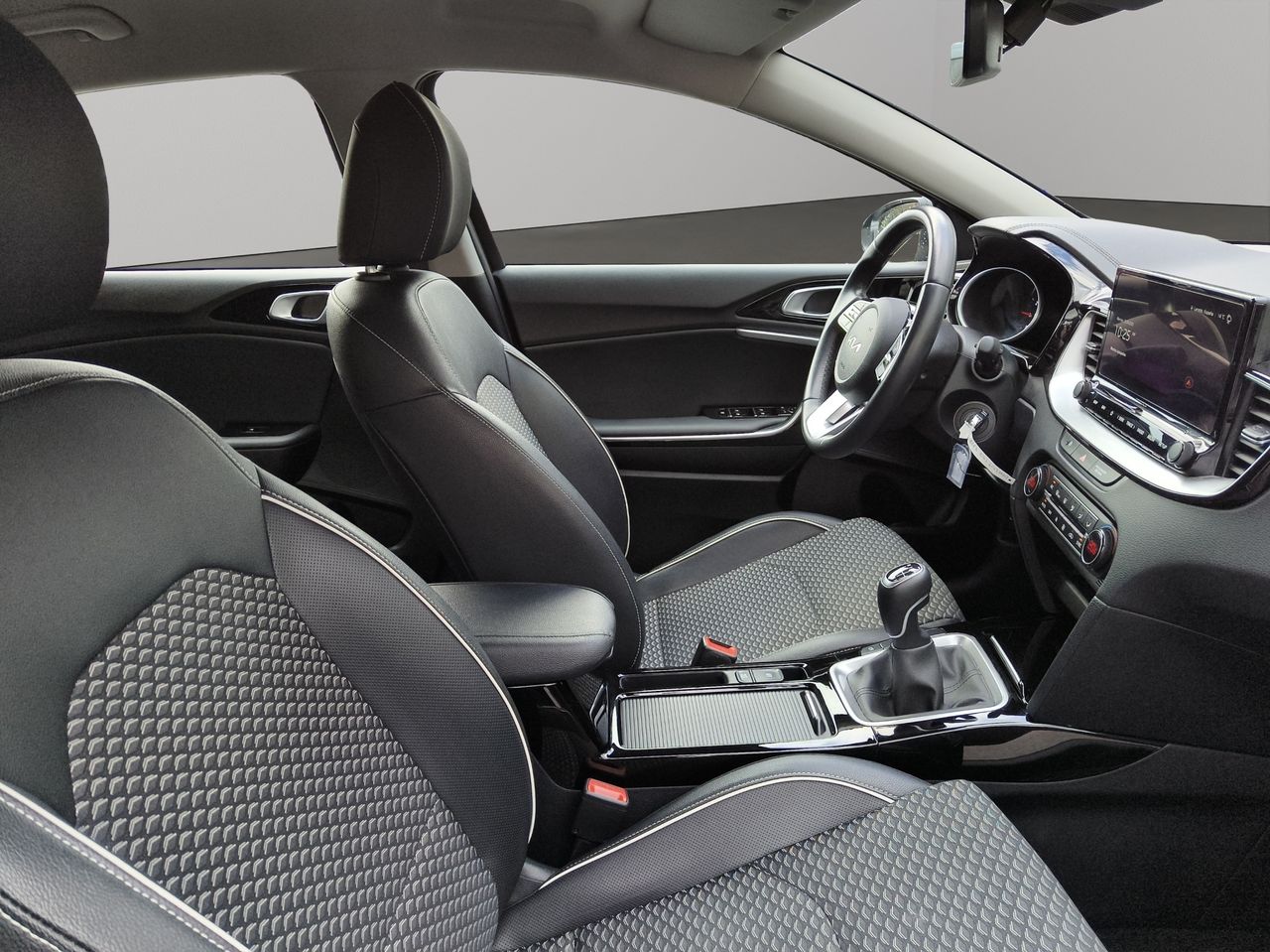 Kia XCeed 1.0 T-GDI 74KW TECH 100 5P - Foto 2