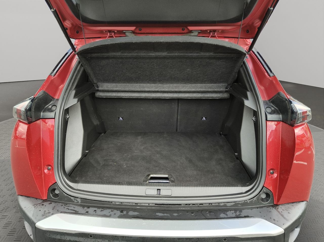 Peugeot 2008 1.2 TURBO 130 S&S ALLURE PACK 130 5P - Foto 2