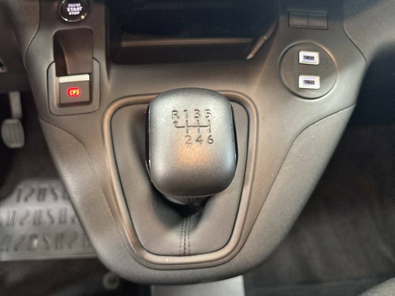 Opel Combo Cargo  100 Cv 1.5 Td S/S MT6 €6.4 - - Foto 2