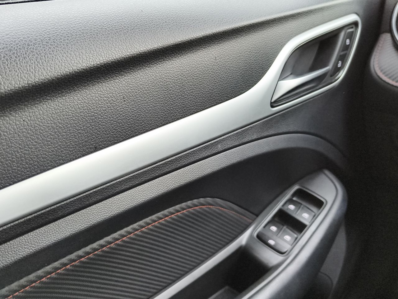 MG ZS 1.0T LUXURY AUTO 111 5P - Foto 2