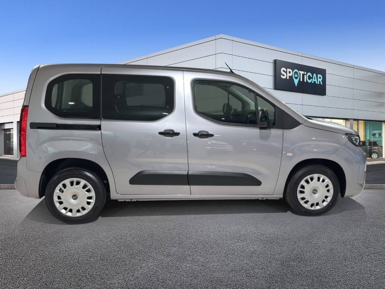 Opel Combo Cargo  100 Cv 1.5 Td S/S MT6 €6.4 - - Foto 2