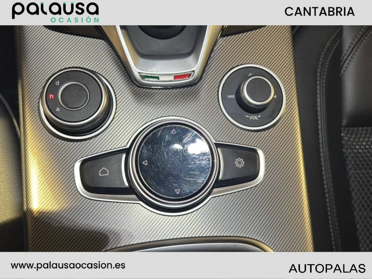 Alfa Romeo Stelvio  2.2 Diésel 140kW (190CV)  RWD Sprint - Foto 2