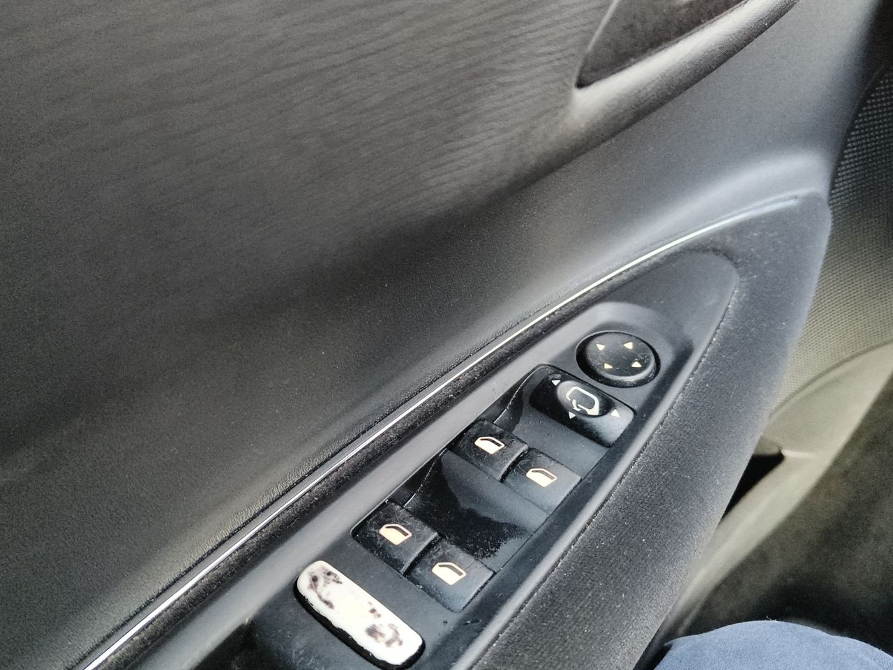 Citroën C4 1.6 HDI 110 EXCLUSIVE 110 5P - Foto 2