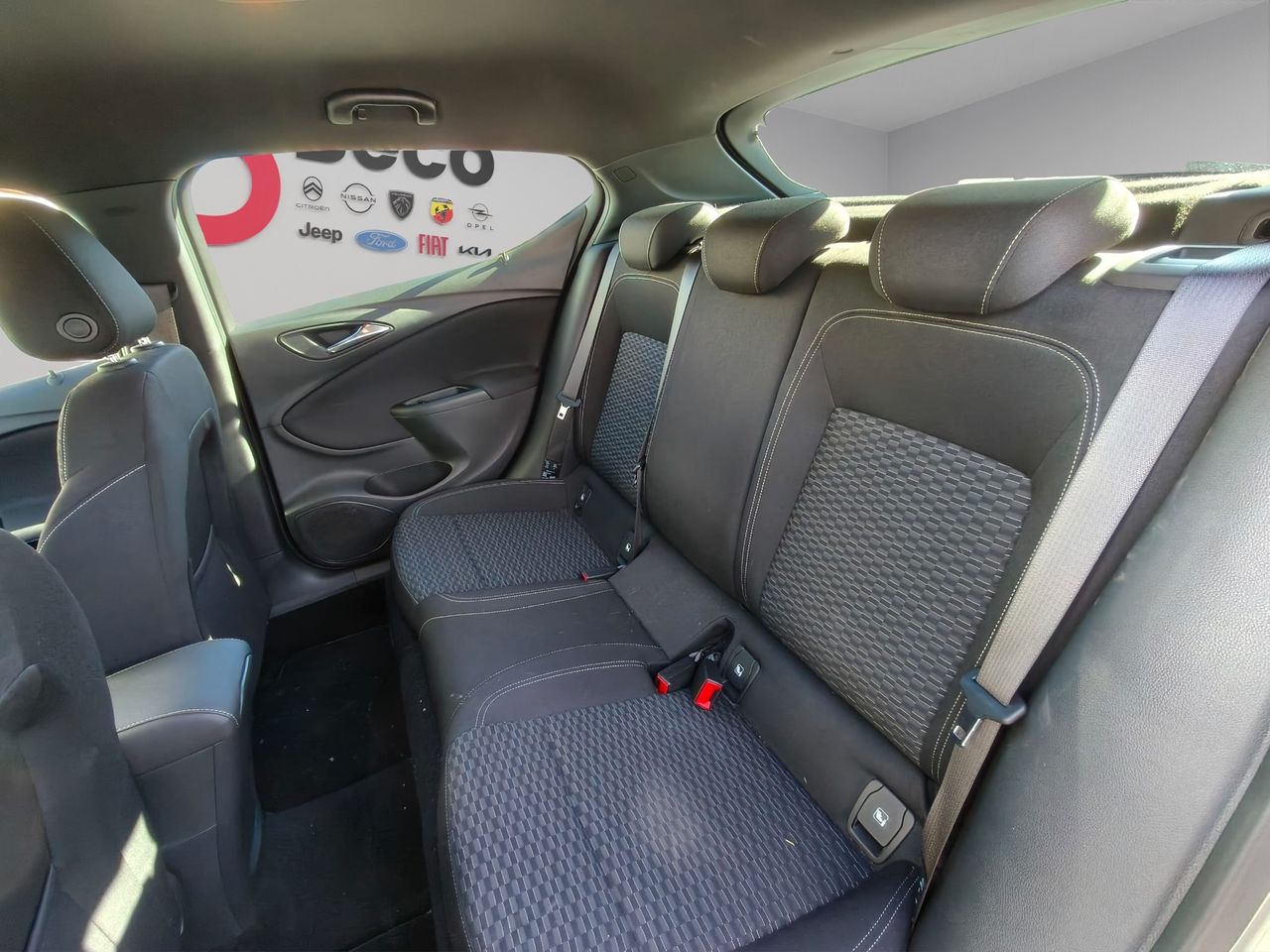 Opel Astra 1.4 TURBO 92KW EXCELLENCE S/S 125 5P - Foto 2