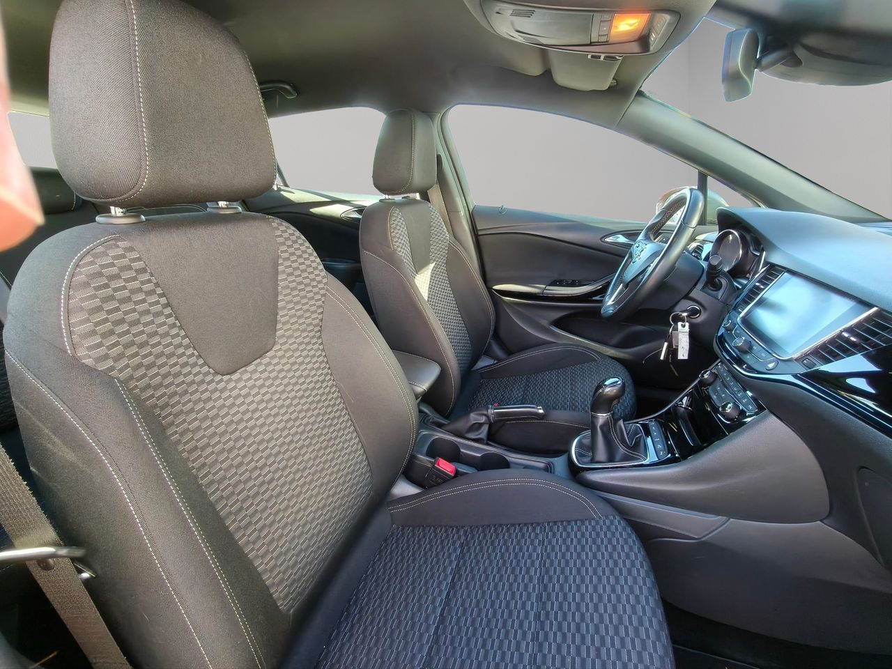 Opel Astra 1.4 TURBO 92KW EXCELLENCE S/S 125 5P - Foto 2