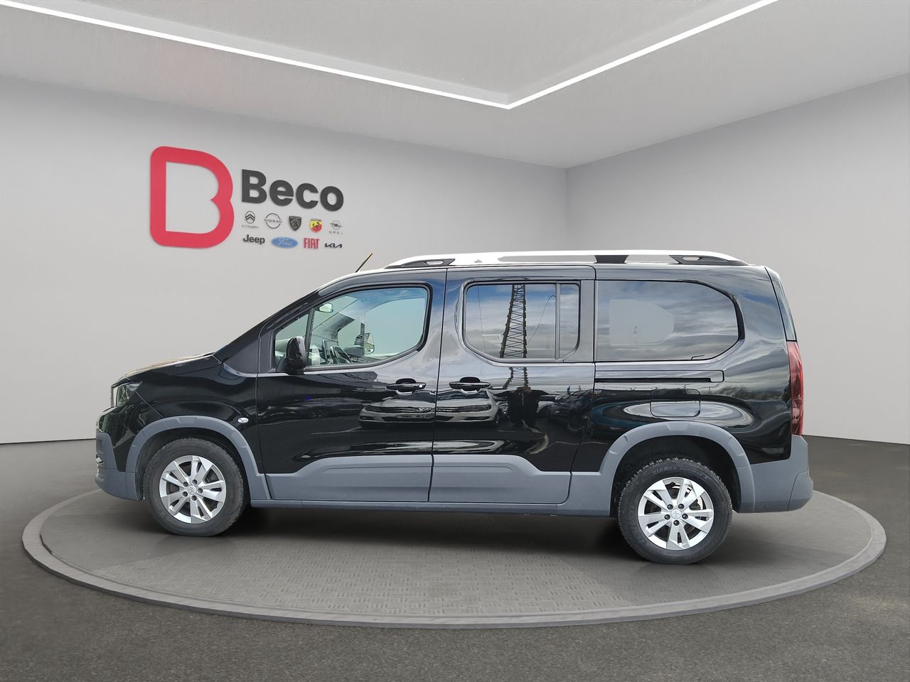 Peugeot Rifter 1.5 BLUEHDI ALLURE PACK LONG 6 SEAT 130 5P 6 PLZAS - Foto 2