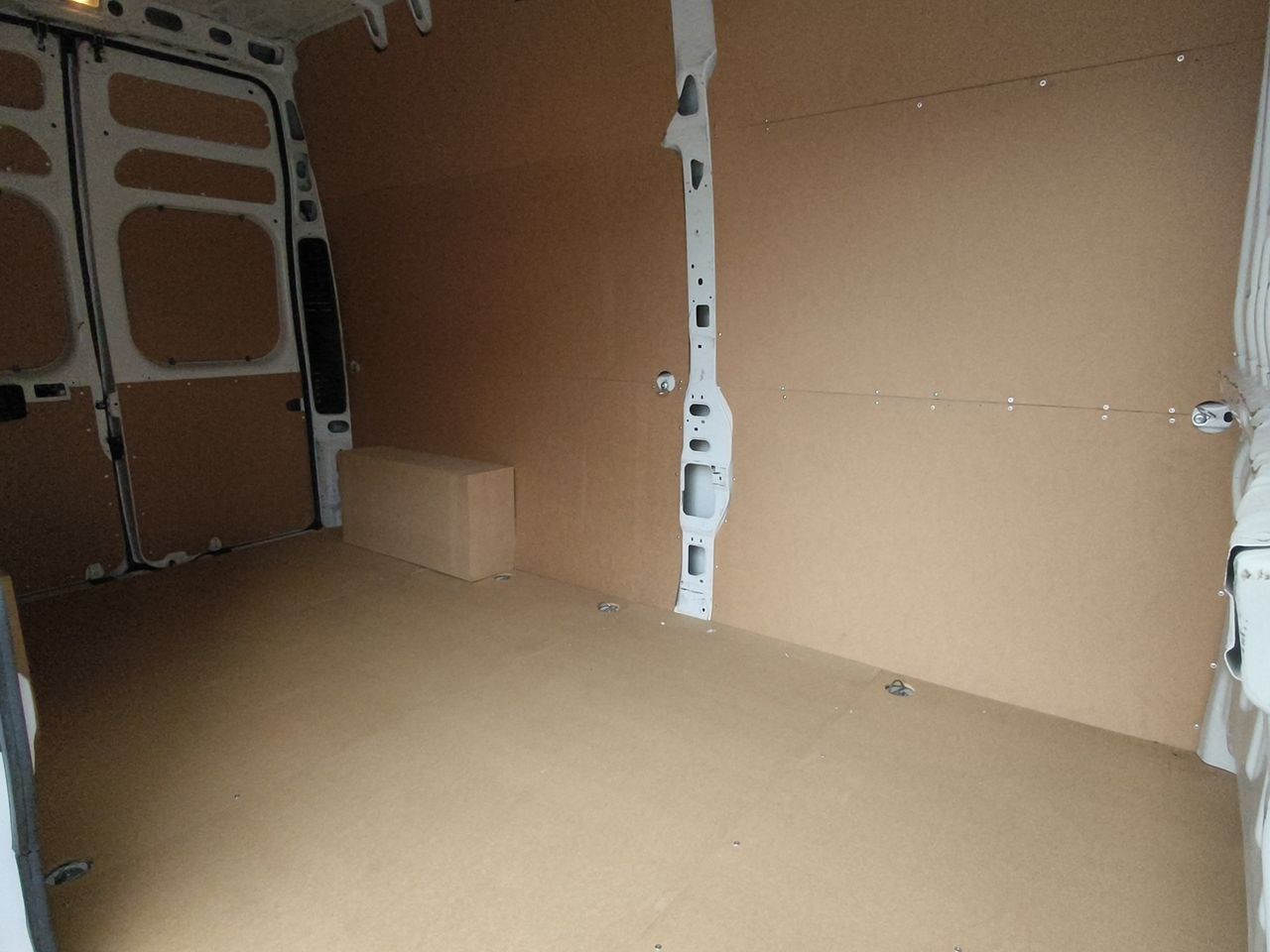 Fiat Ducato 2.2 MULTIJET 103KW L3H3 140 4P - Foto 2