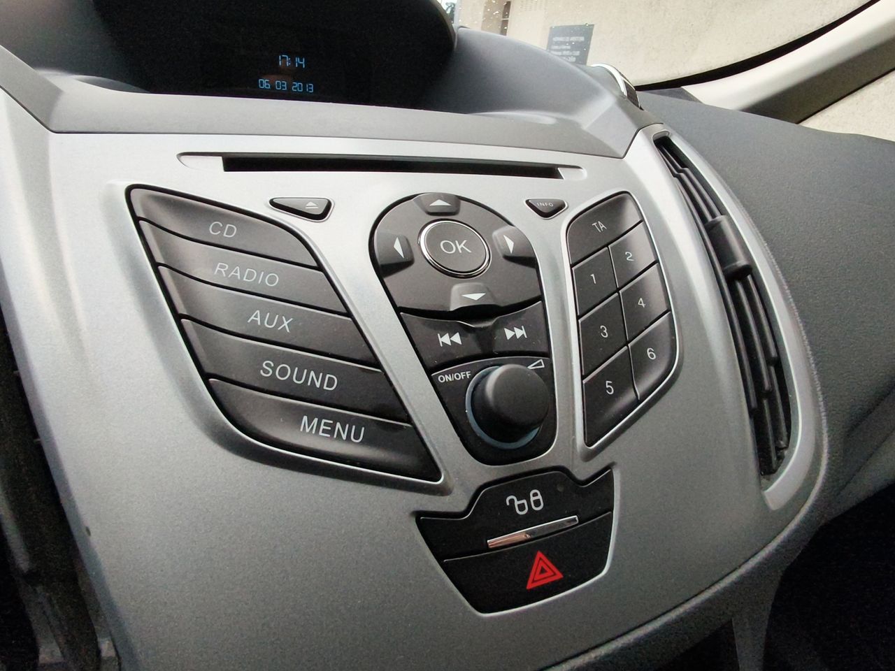 Ford C Max 1.0 ECOBOOST 125 TREND 125 5P - Foto 2