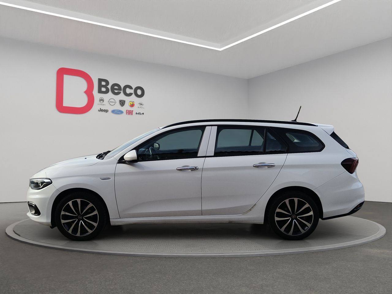 Fiat Tipo 1.4 T-JET LPG LOUNGE 120 5P - Foto 2