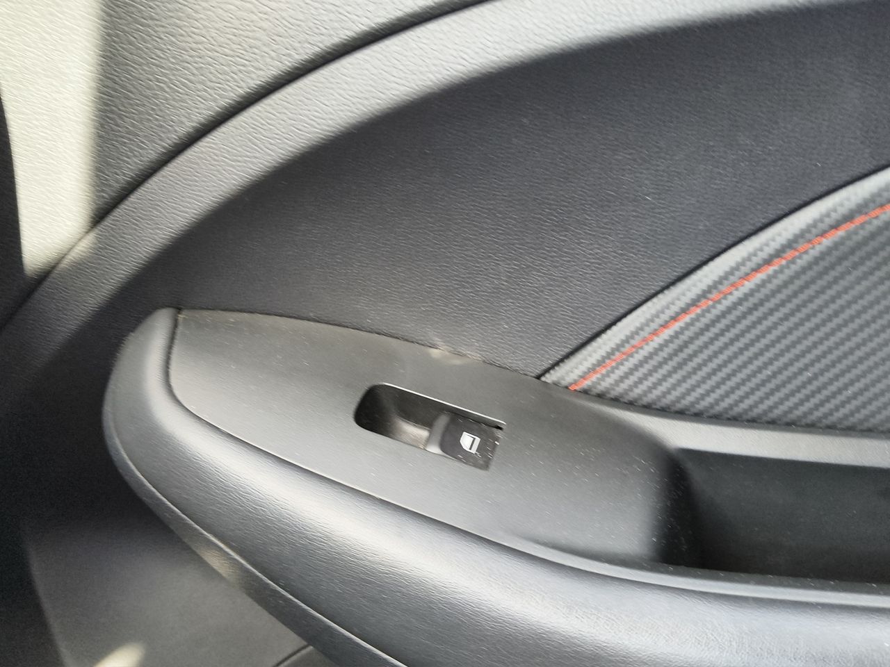 MG ZS 1.0T COMFORT AUTO 111 5P - Foto 2