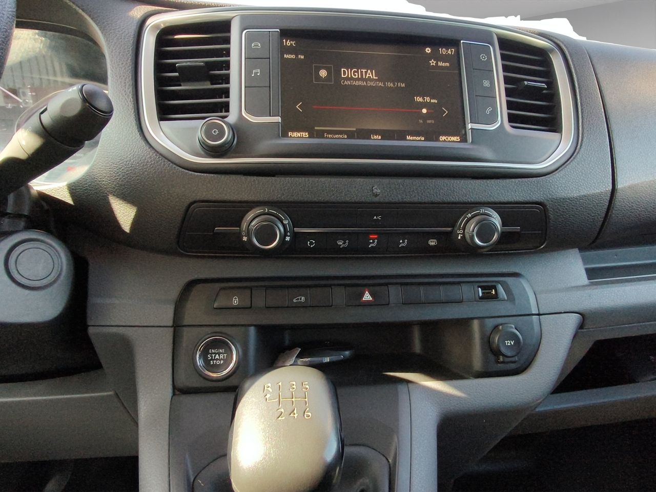 Opel Vivaro 1.5 DIESEL L SELECT 100 4P - Foto 2