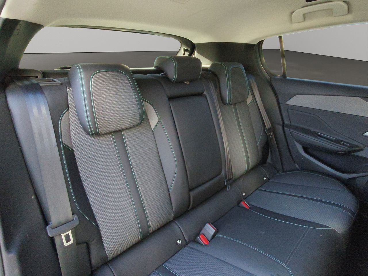 Peugeot 308 1.2 PURETECH 130 ALLURE 130 5P - Foto 2