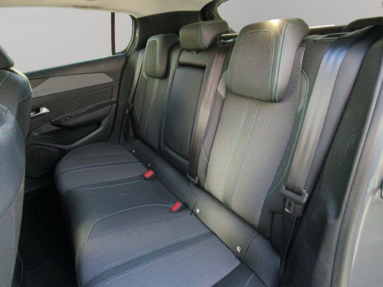 Peugeot 308 1.2 PURETECH 130 ALLURE 130 5P - Foto 2