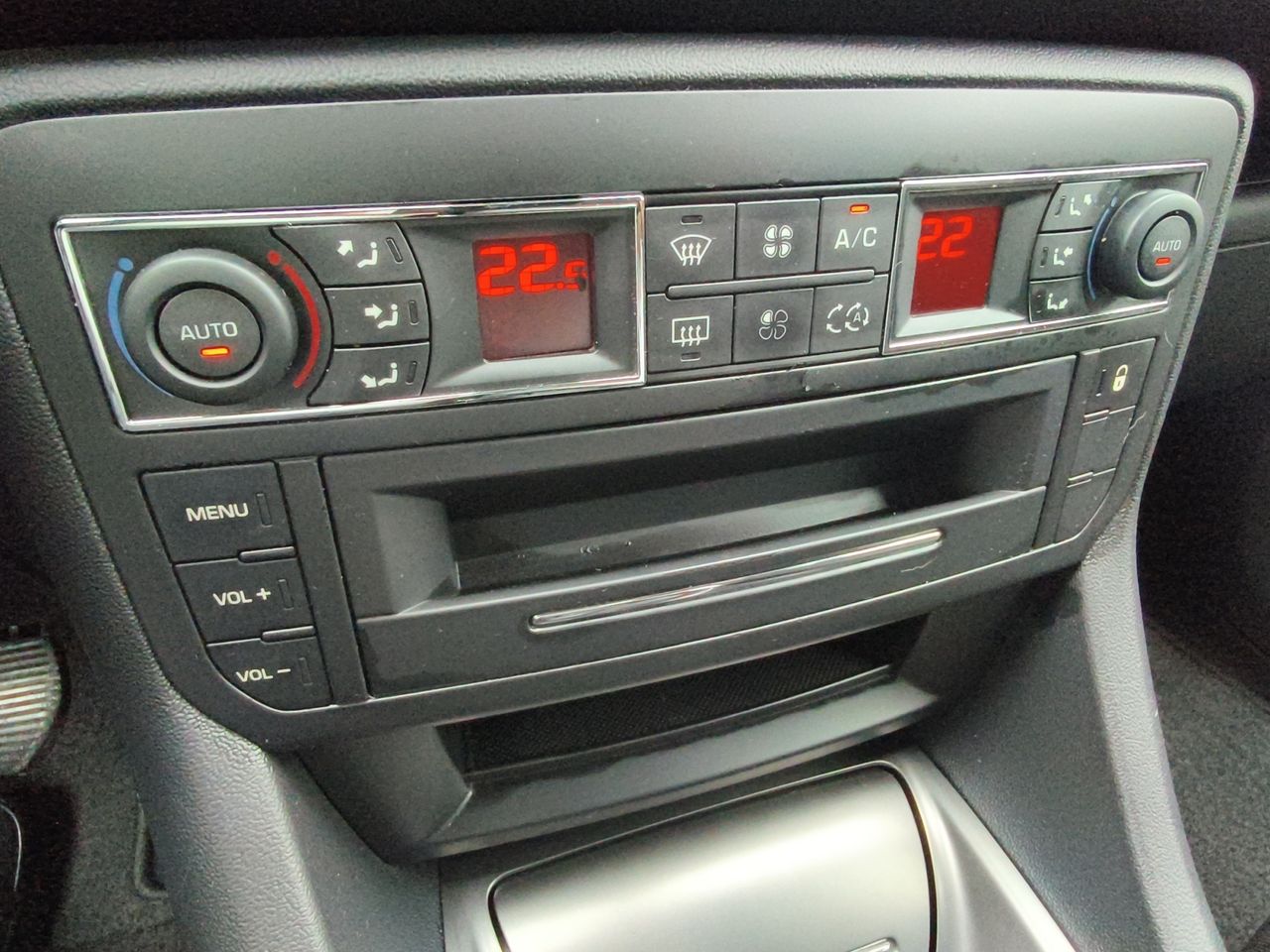 Citroën C5 2.0 BLUEHDI 150CV FEEL EDITION 4P - Foto 2