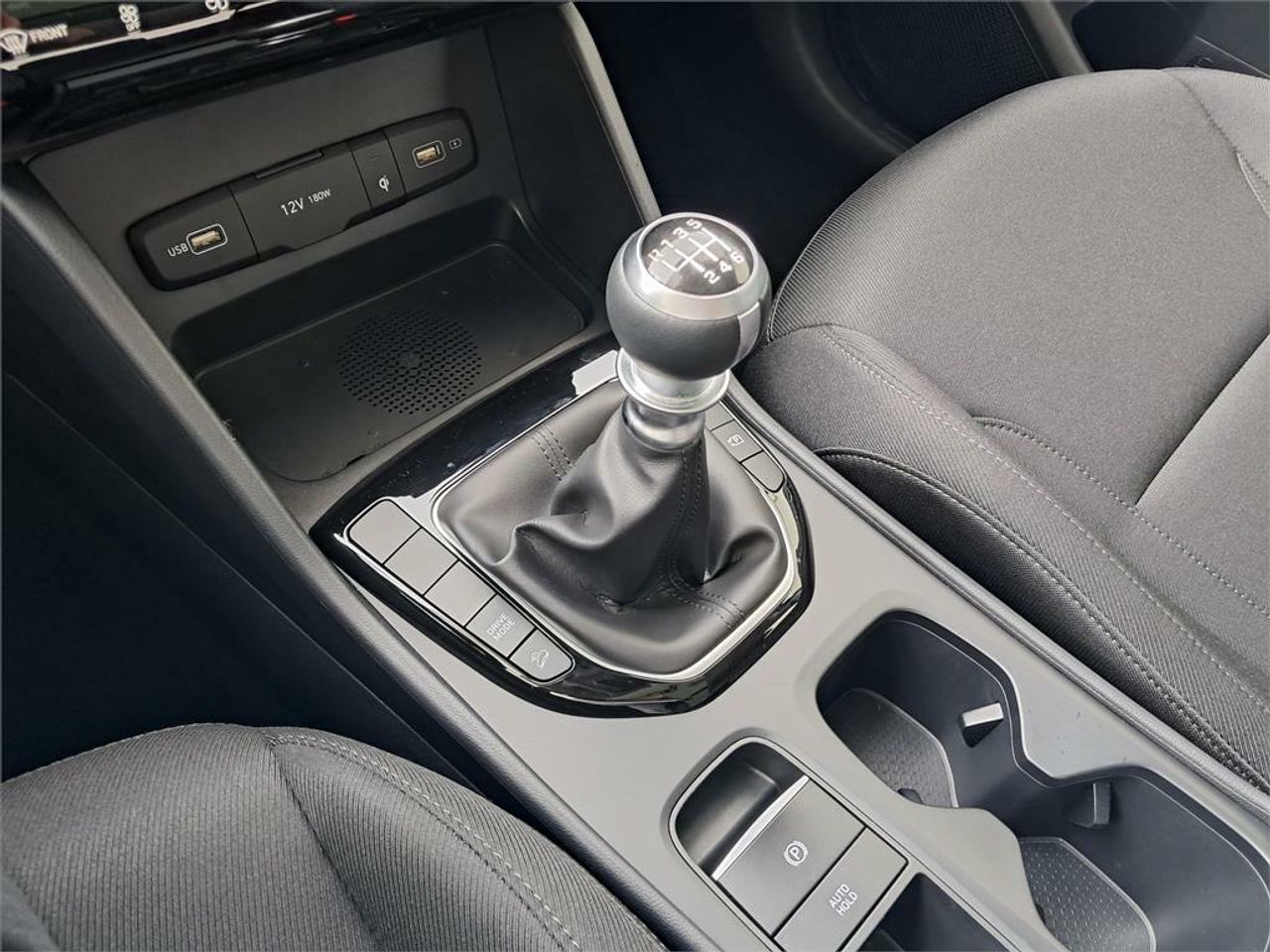 Hyundai Tucson 1.6 TGDI 110kW (150CV) 48V Maxx Sky - foto 17