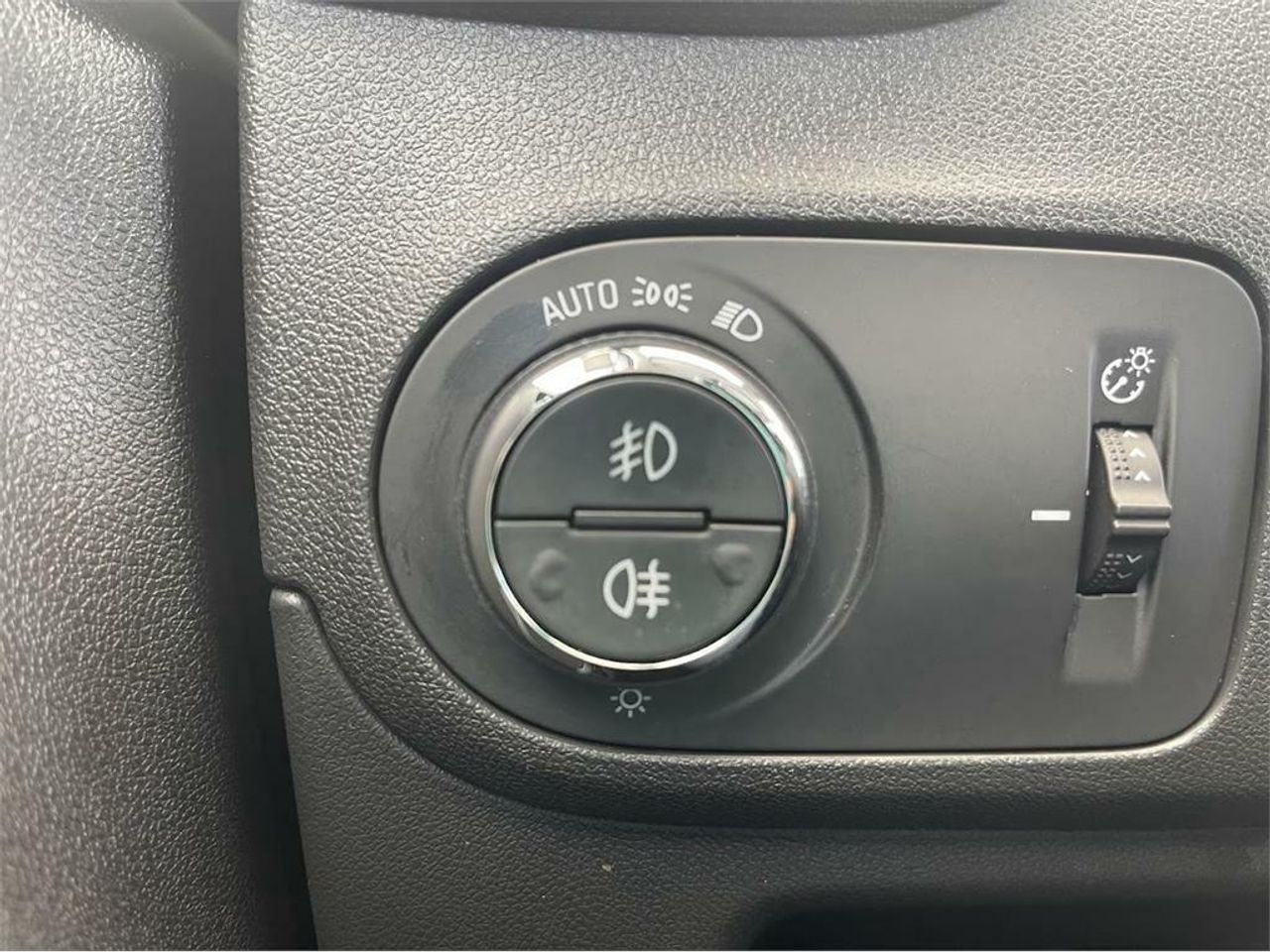 Opel Crossland X 1.6T 73kW (99CV) Excellence - foto 12