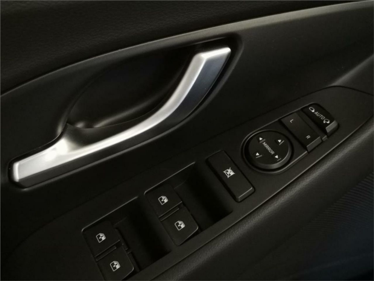 Hyundai i30 1.0 TGDI 48V N Line - foto 8