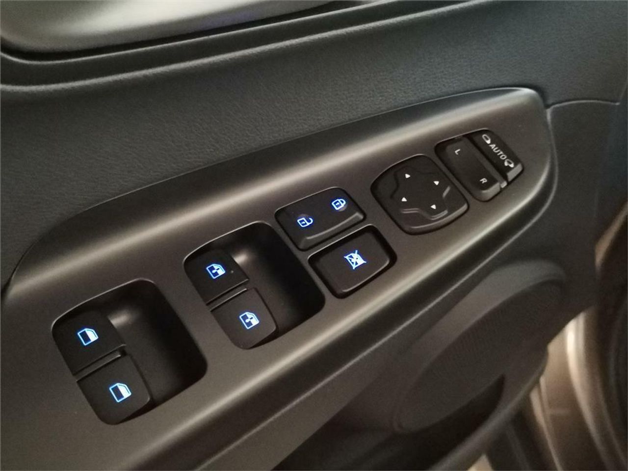 Hyundai Kona EV 115kW 48kWh Tecno 2C - foto 8