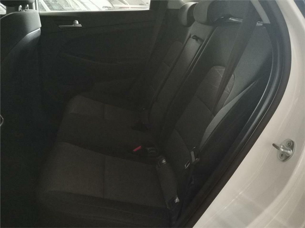 Hyundai Tucson 1.6 CRDI 85kW (116CV) 48V SLE 4X2 - foto 9