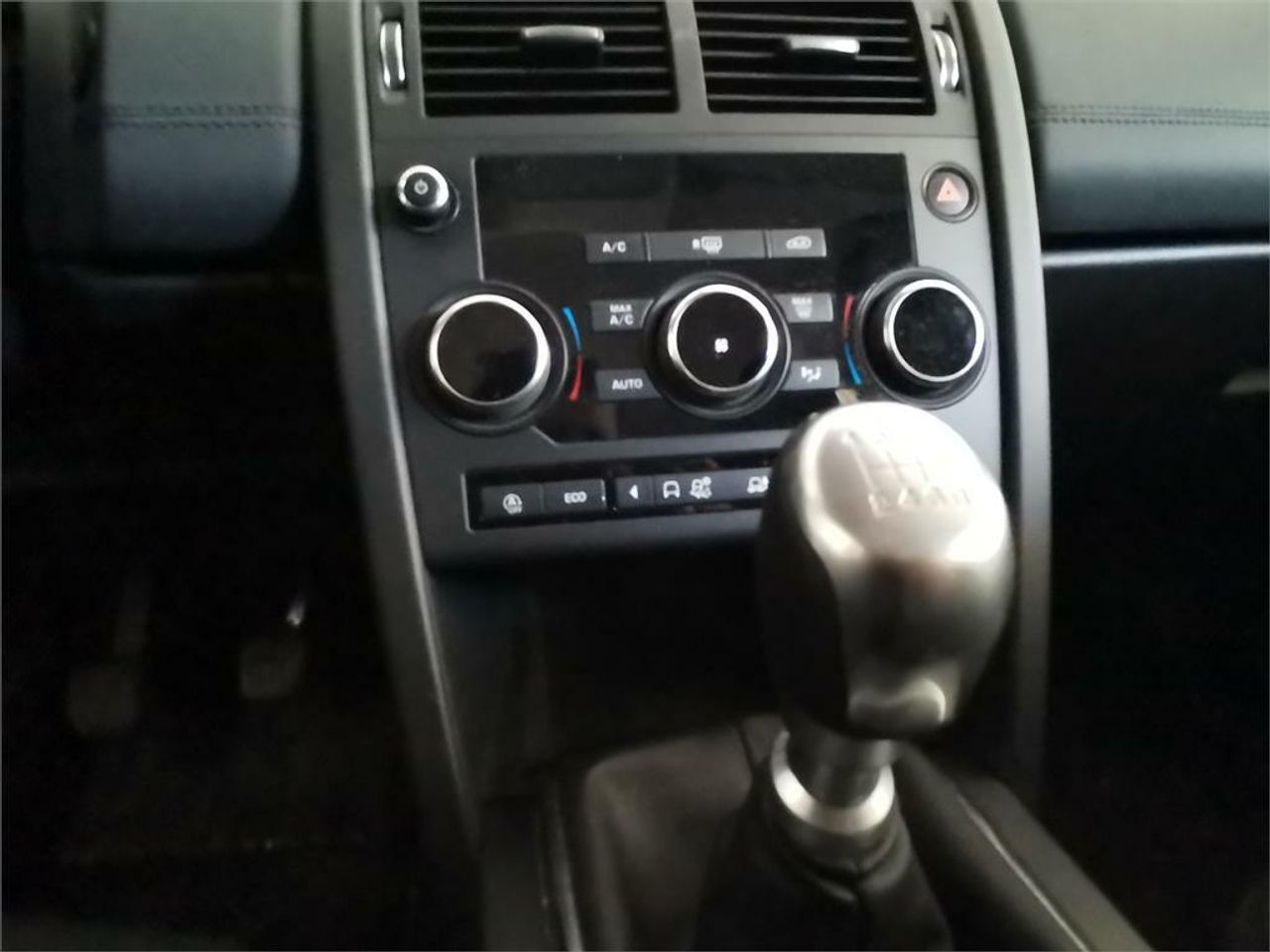 Land-Rover Discovery Sport 2.0L TD4 110kW (150CV) 4x4 HSE - foto 11