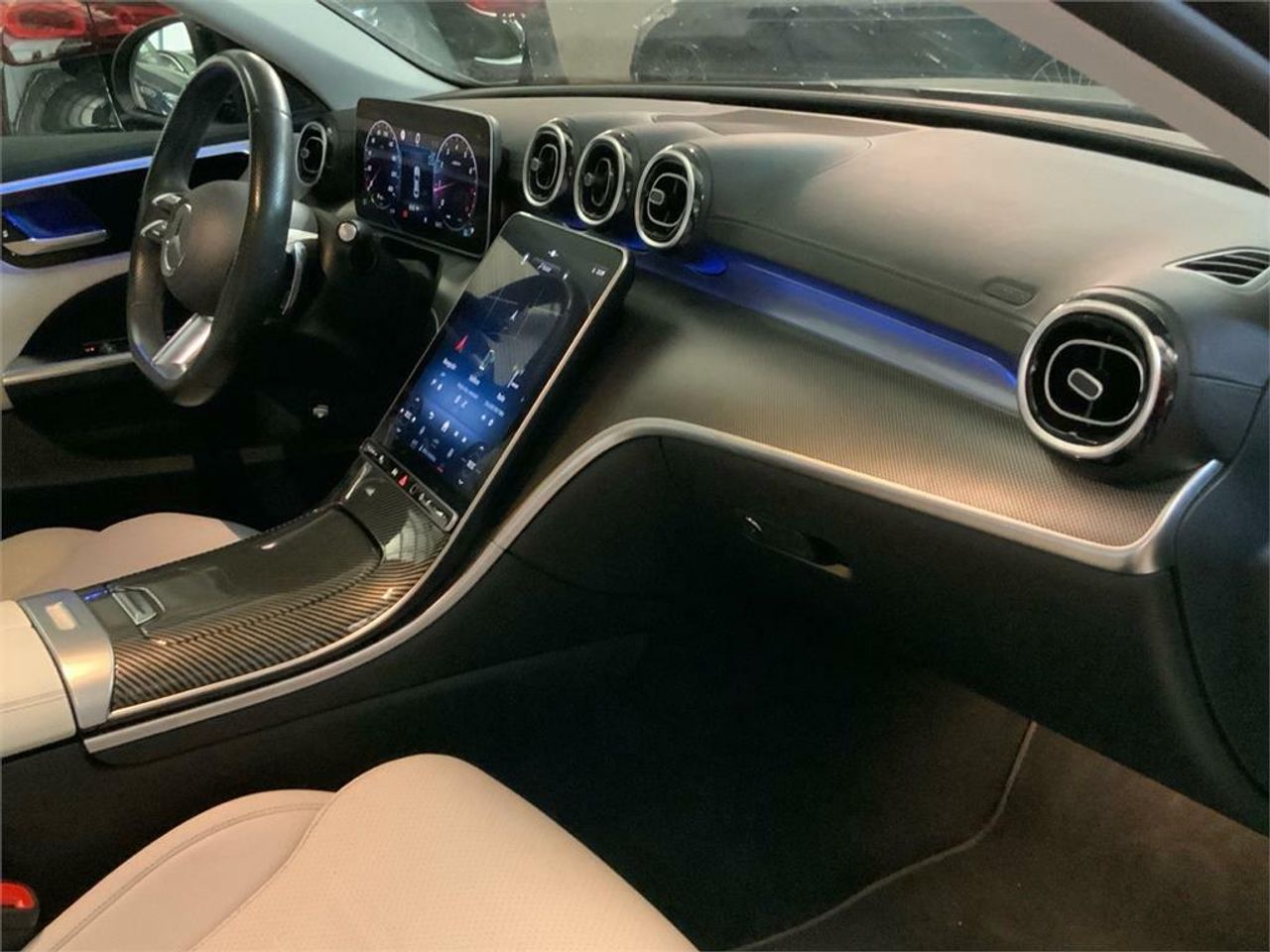 Mercedes Clase C 200 - foto 11