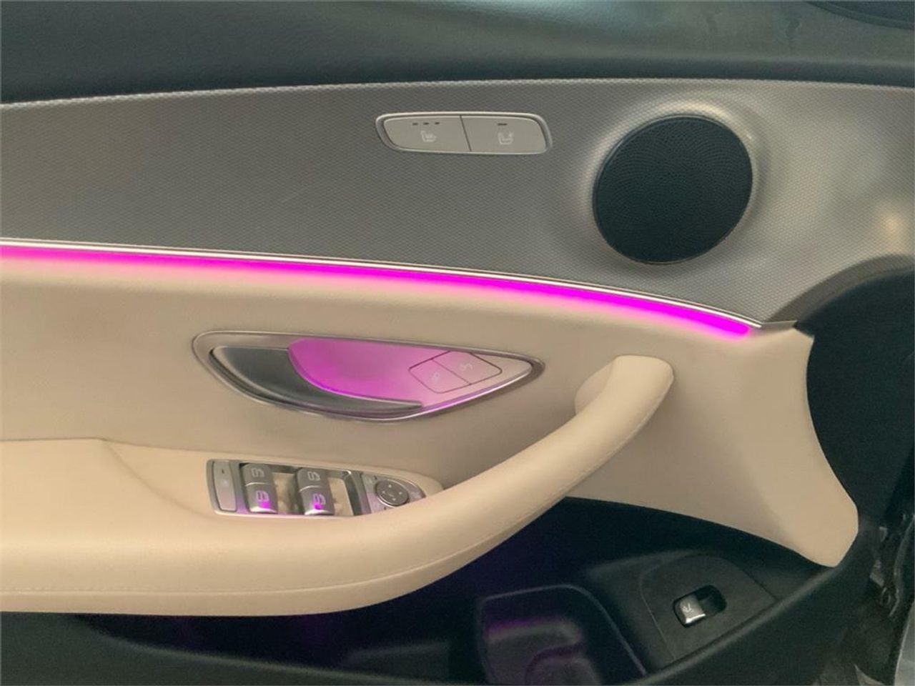 Mercedes Clase E 220 d - foto 18