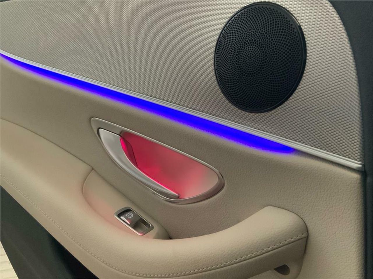 Mercedes Clase E 220 d - foto 16