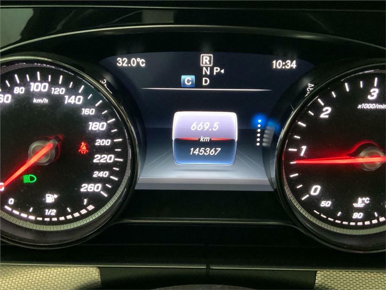 Mercedes Clase E 220 d - foto 22