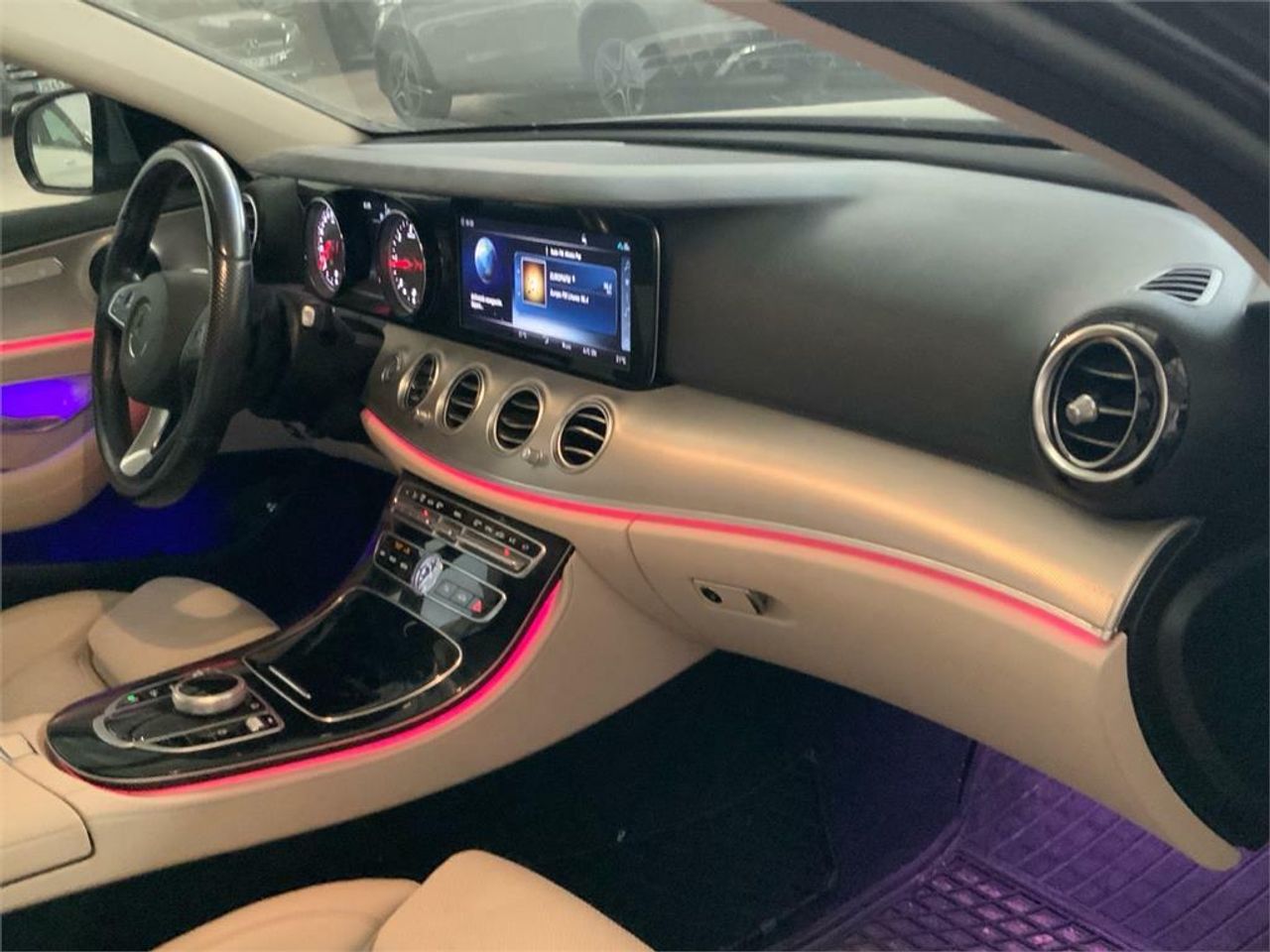 Mercedes Clase E 220 d - foto 9