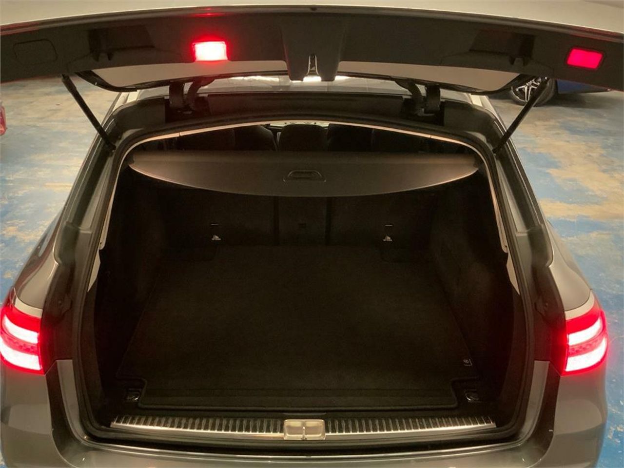 Mercedes Clase E 220 d 4MATIC Estate - foto 18