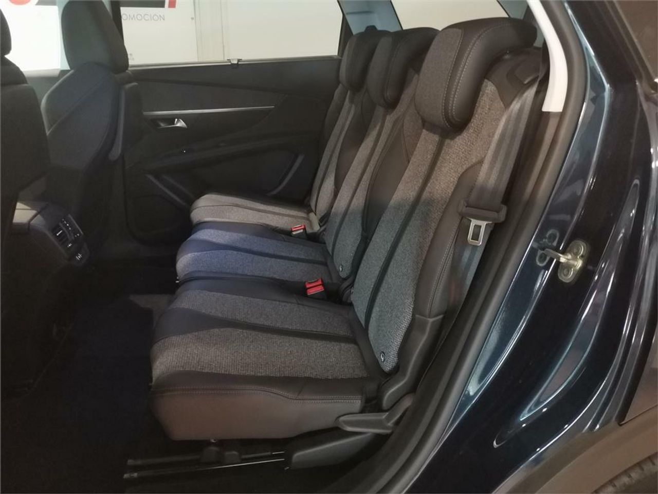 Peugeot 5008 Allure 1.2L PureTech 96kW (130CV) EAT8 - foto 8