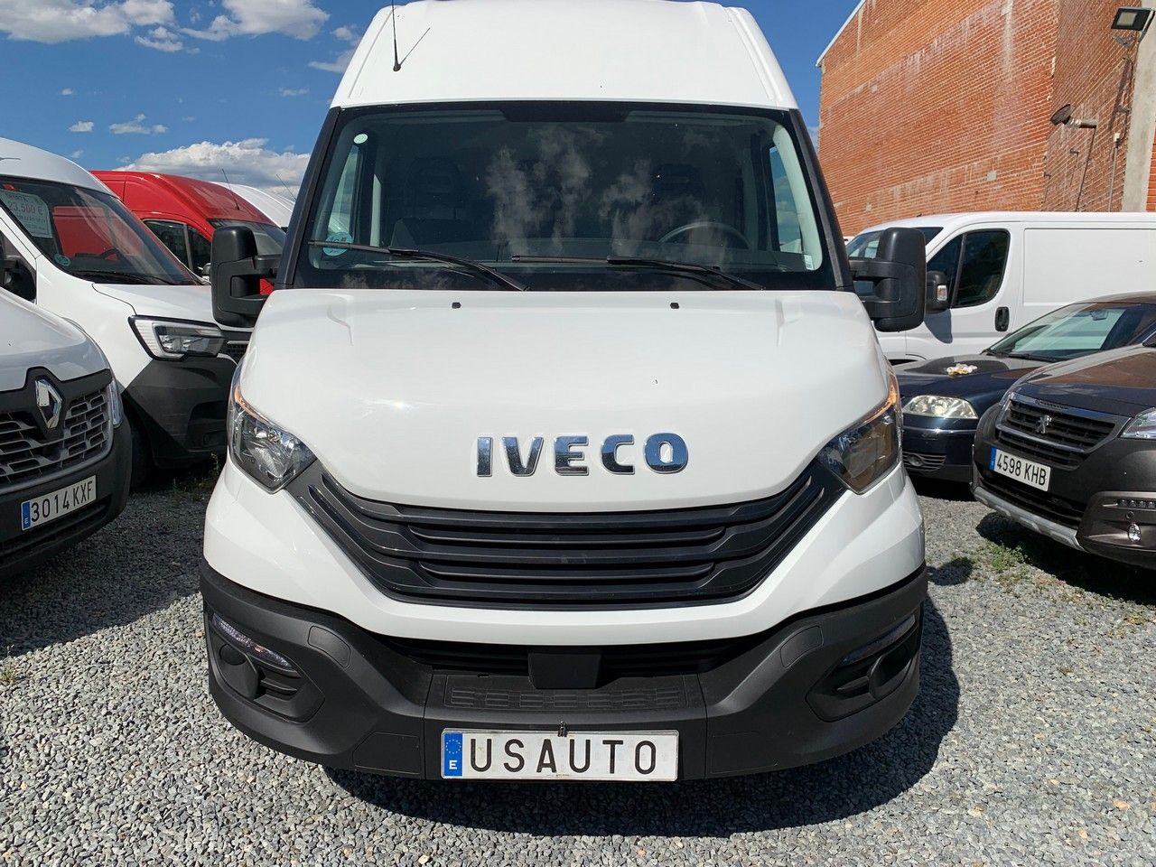 iveco daily 2022 / foto grande (3)