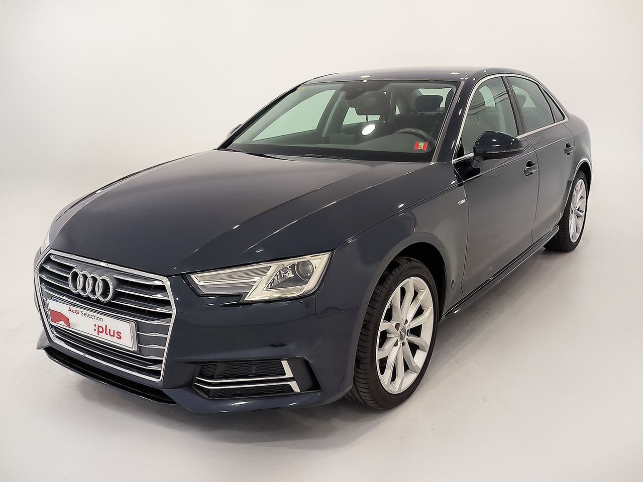 audi a4 2016 /