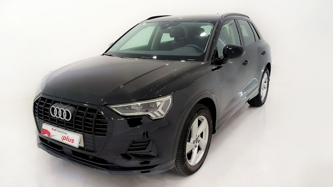 audi q3 2024 /