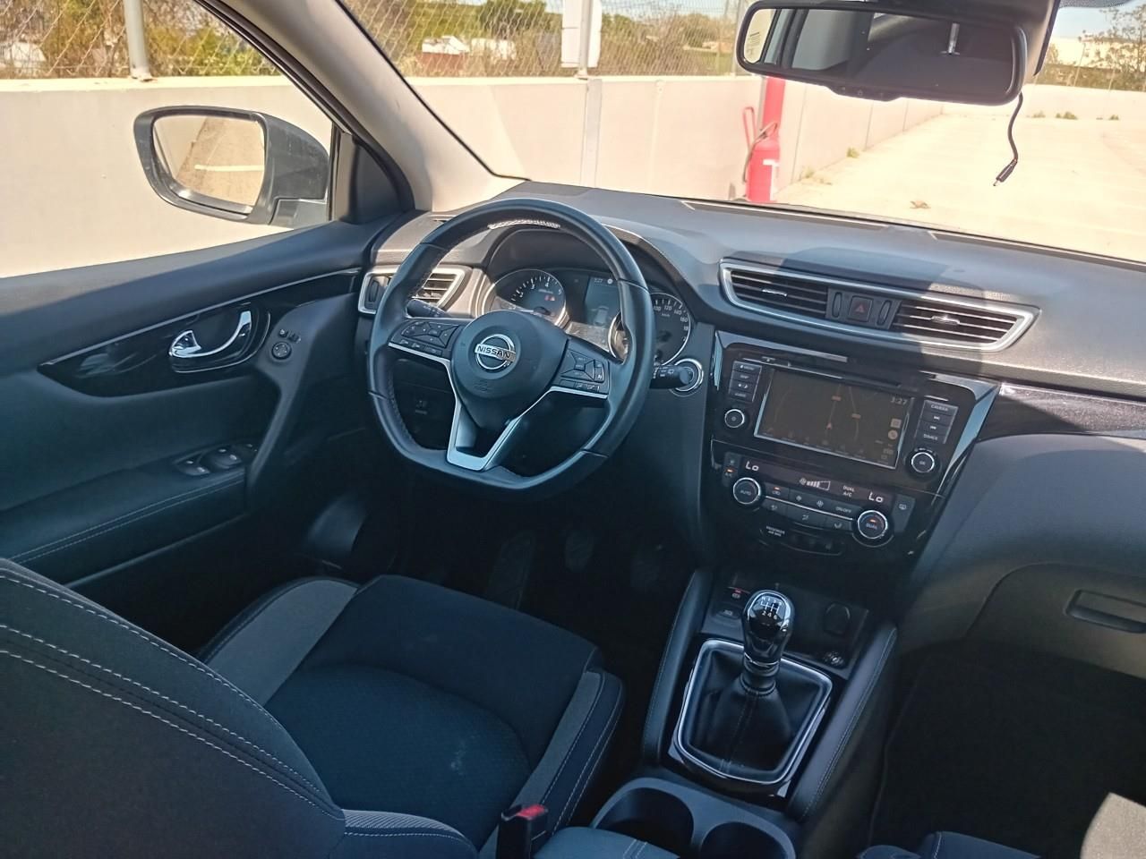 nissan qashqai 2021 / foto grande (3)