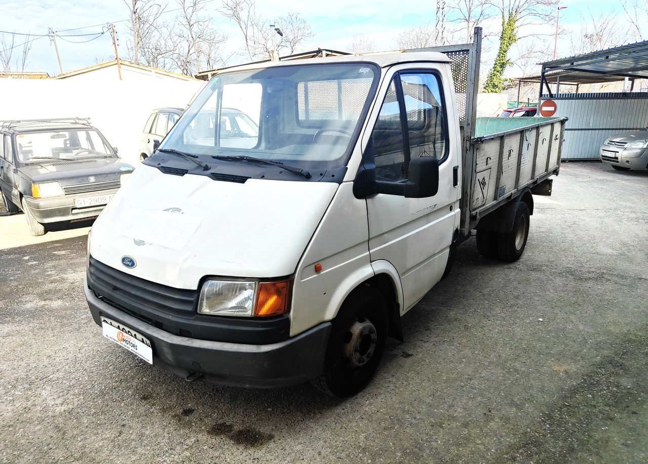 Ford transit caja 2022  de segunda mano - ford transit connect 1992 /