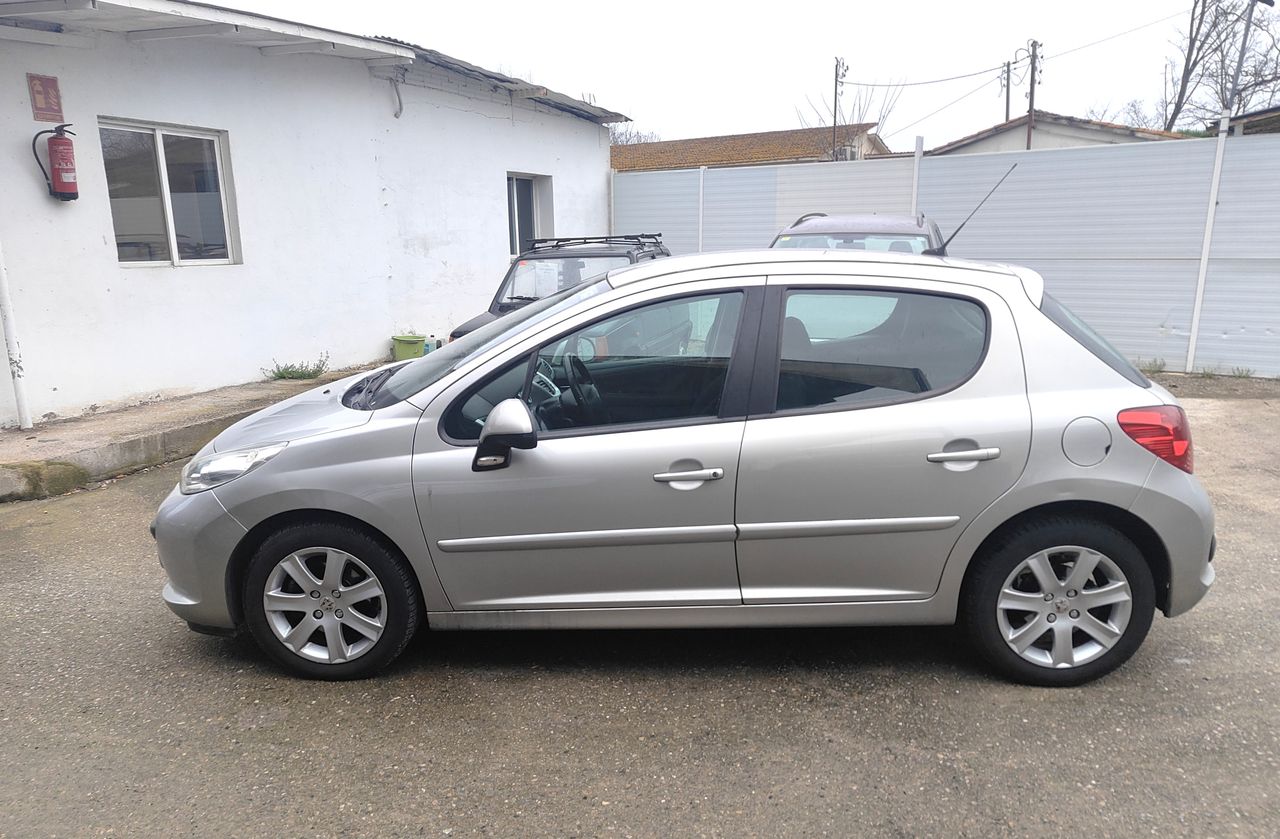 peugeot 207 2007 / foto grande (3)