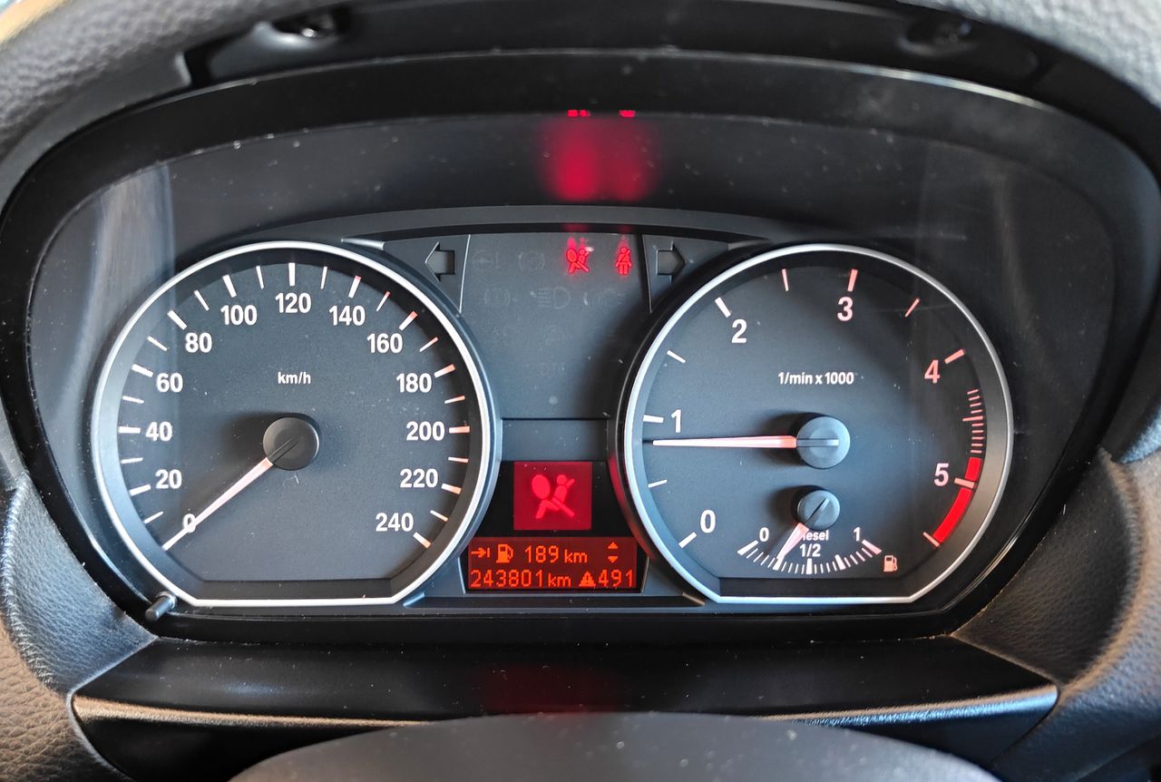 BMW Serie 1 118D - foto 15