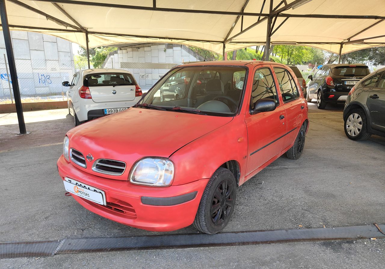 Foto nissan micra 2000 /