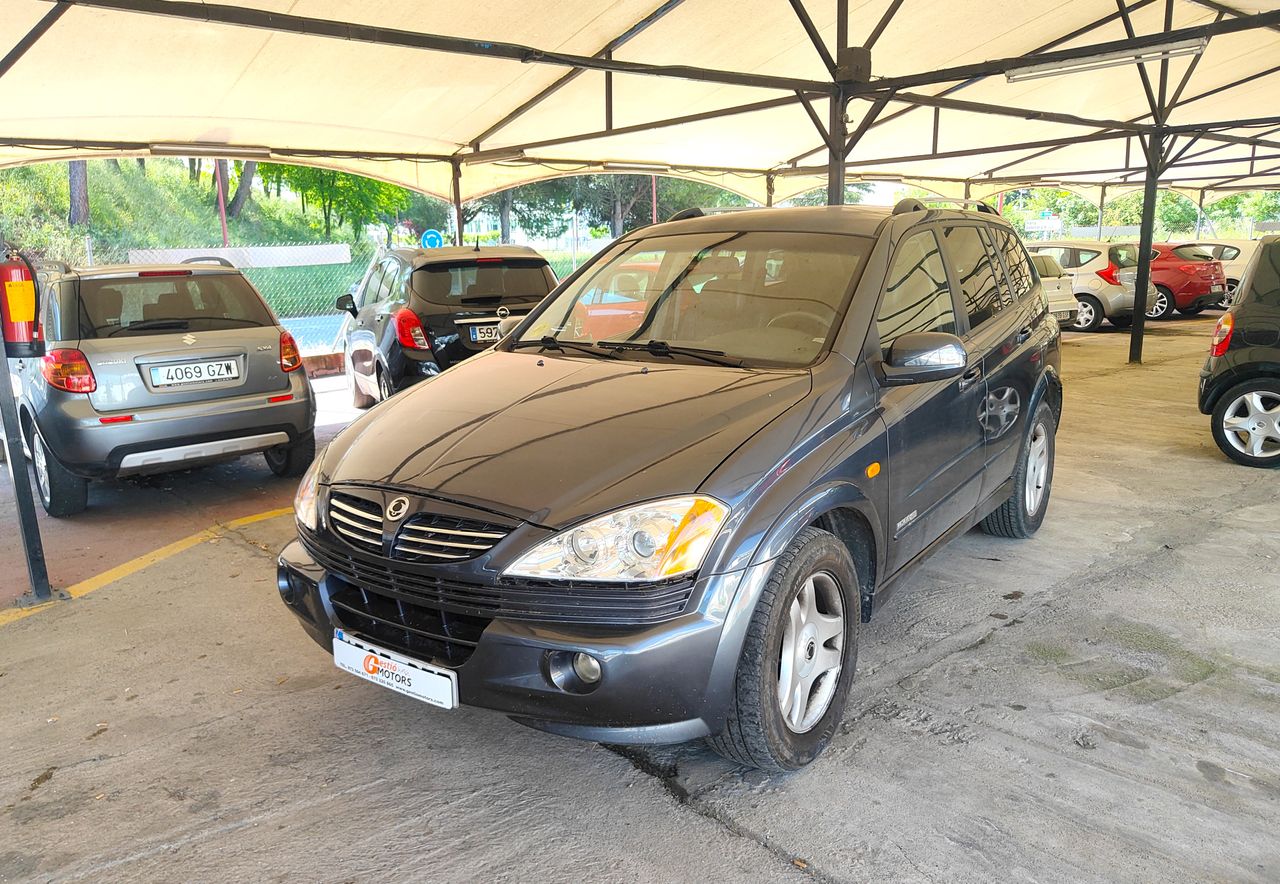 Sujetador con etiquetas teleno  de segunda mano - ssangyong kyron 2006 /