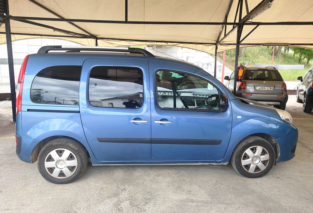 renault kangoo combi 2015 / foto grande (2)