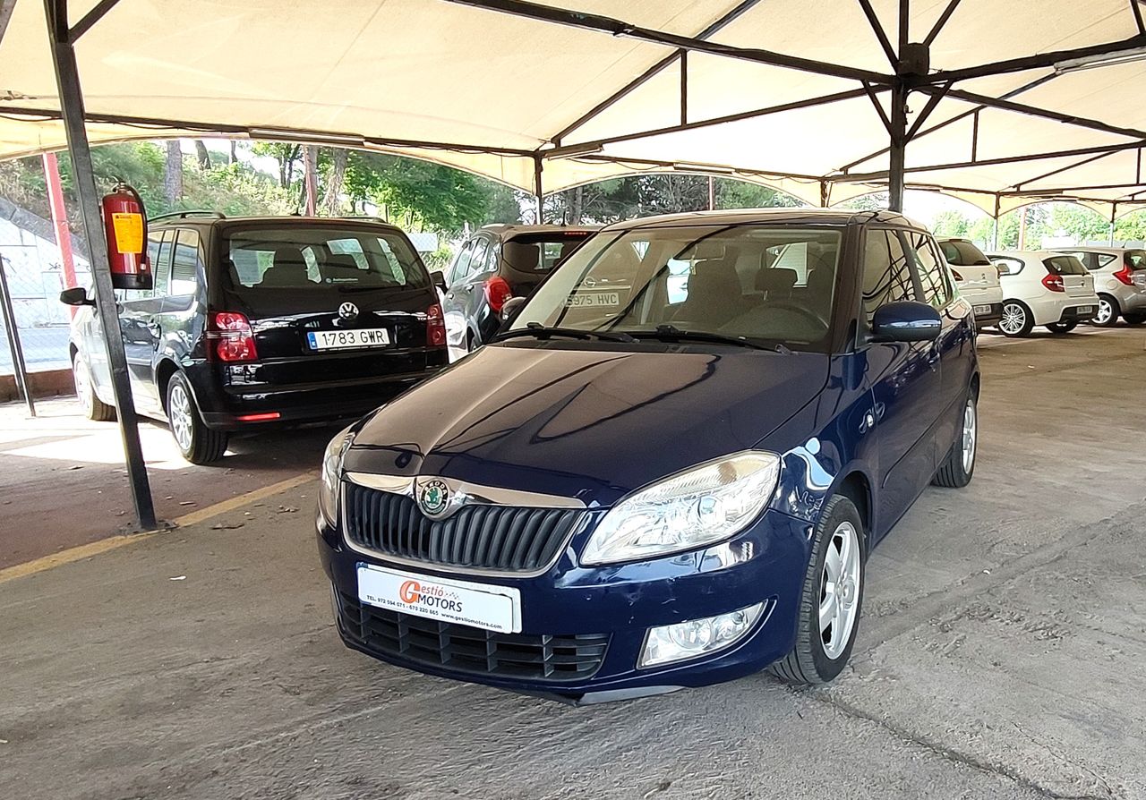 Foto skoda fabia 2011 /