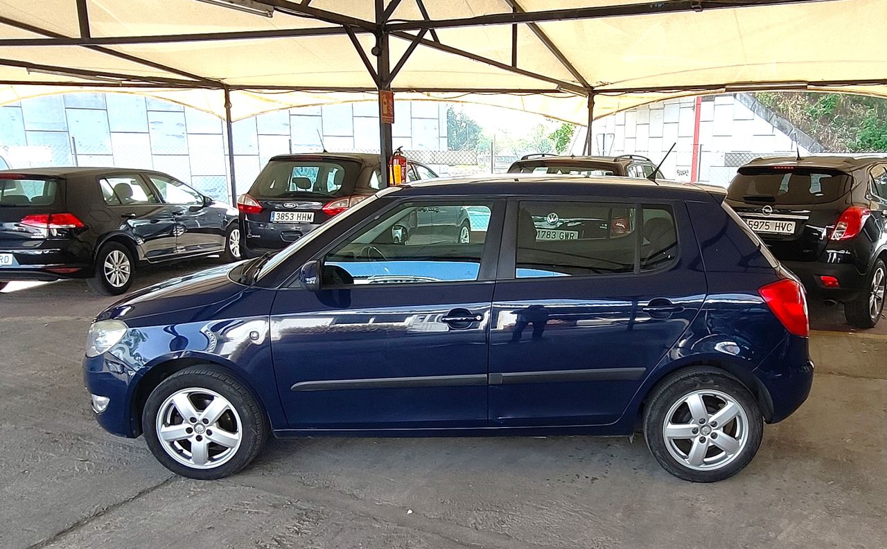 skoda fabia 2011 / foto grande (3)