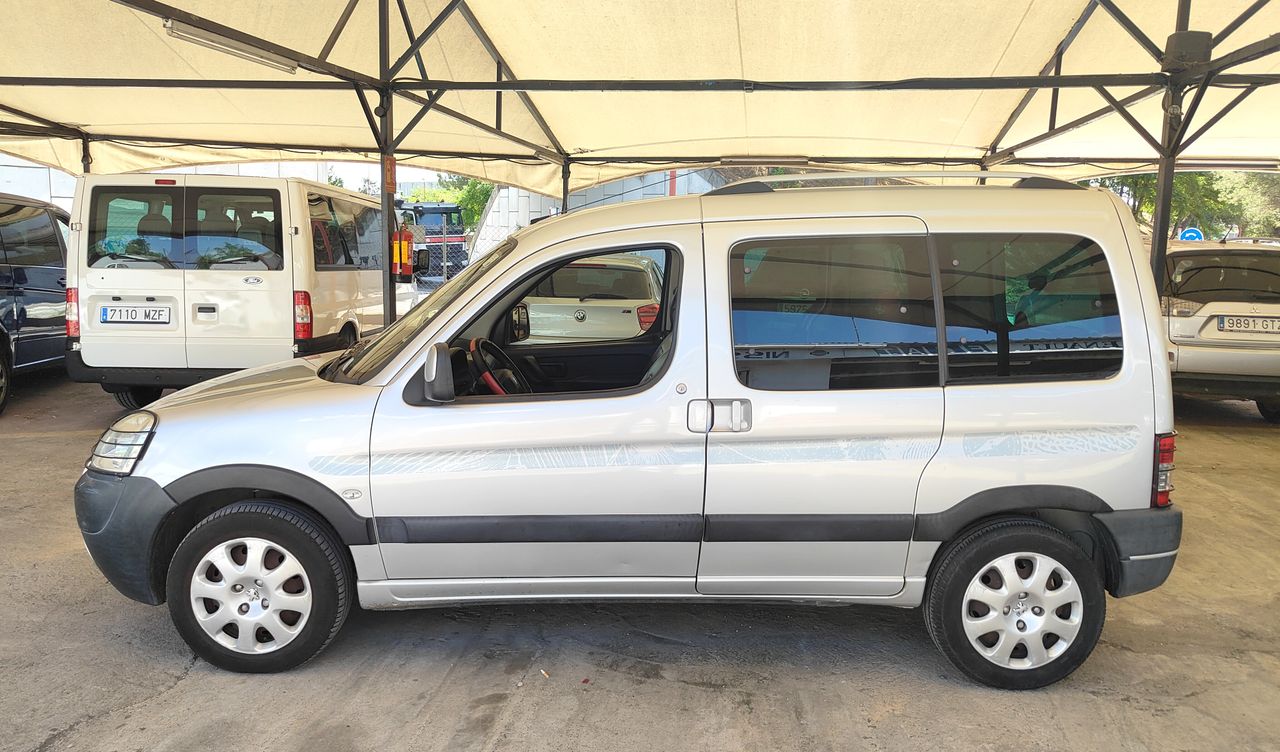 peugeot partner 2008 / foto grande (3)