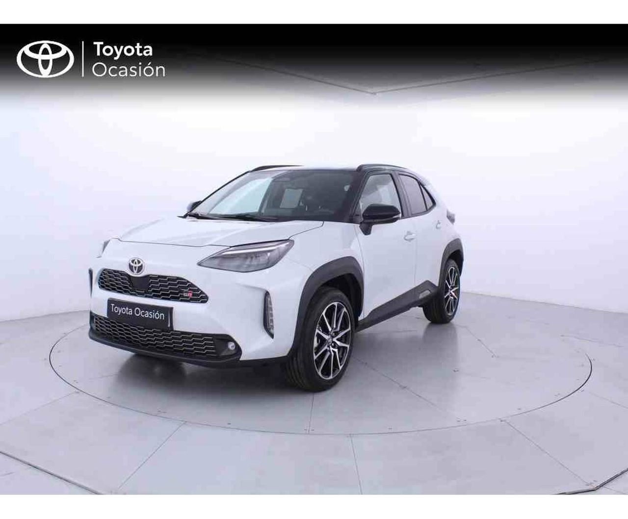 toyota yaris 2024 /