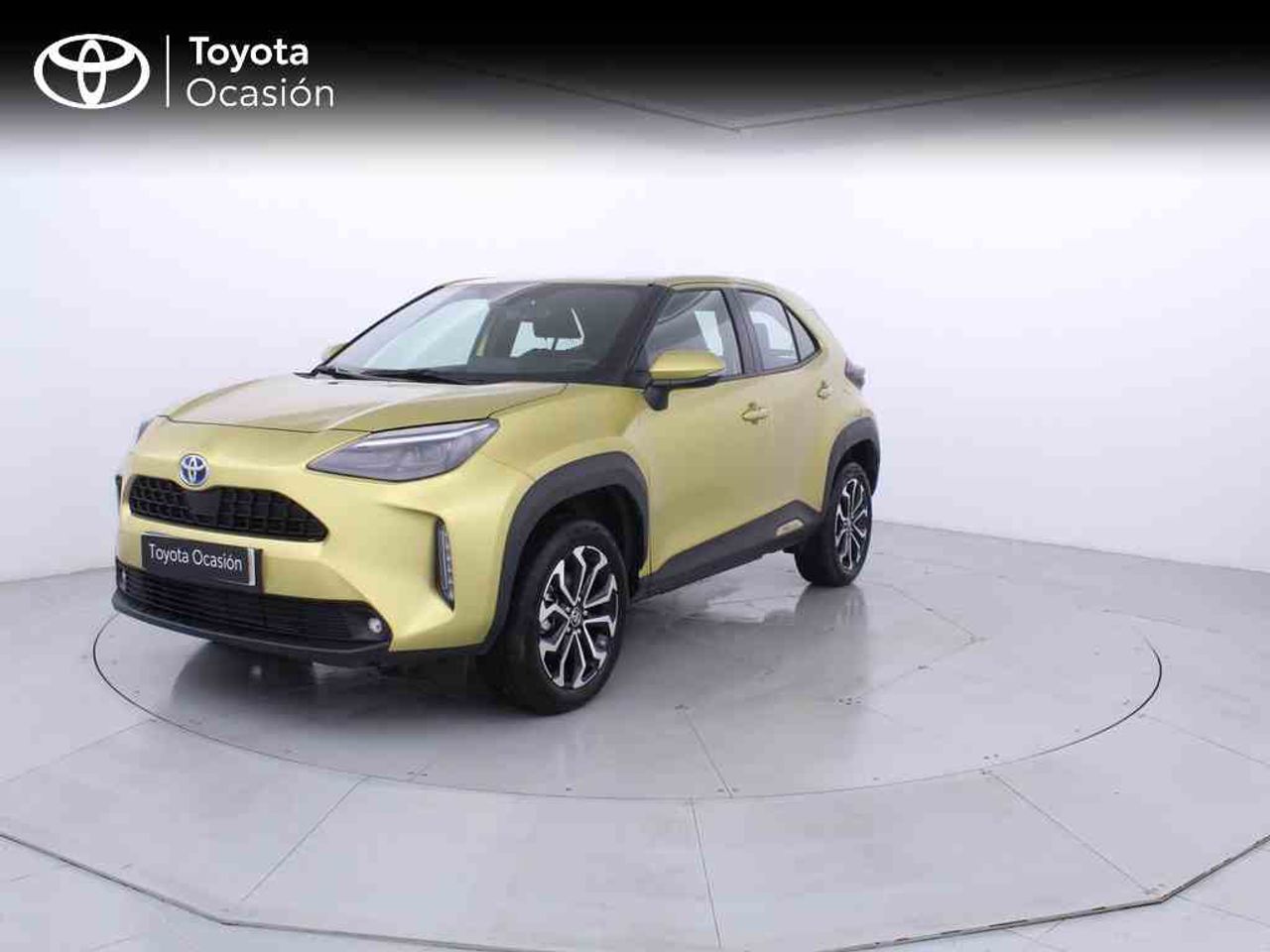 toyota yaris cross 2024 /